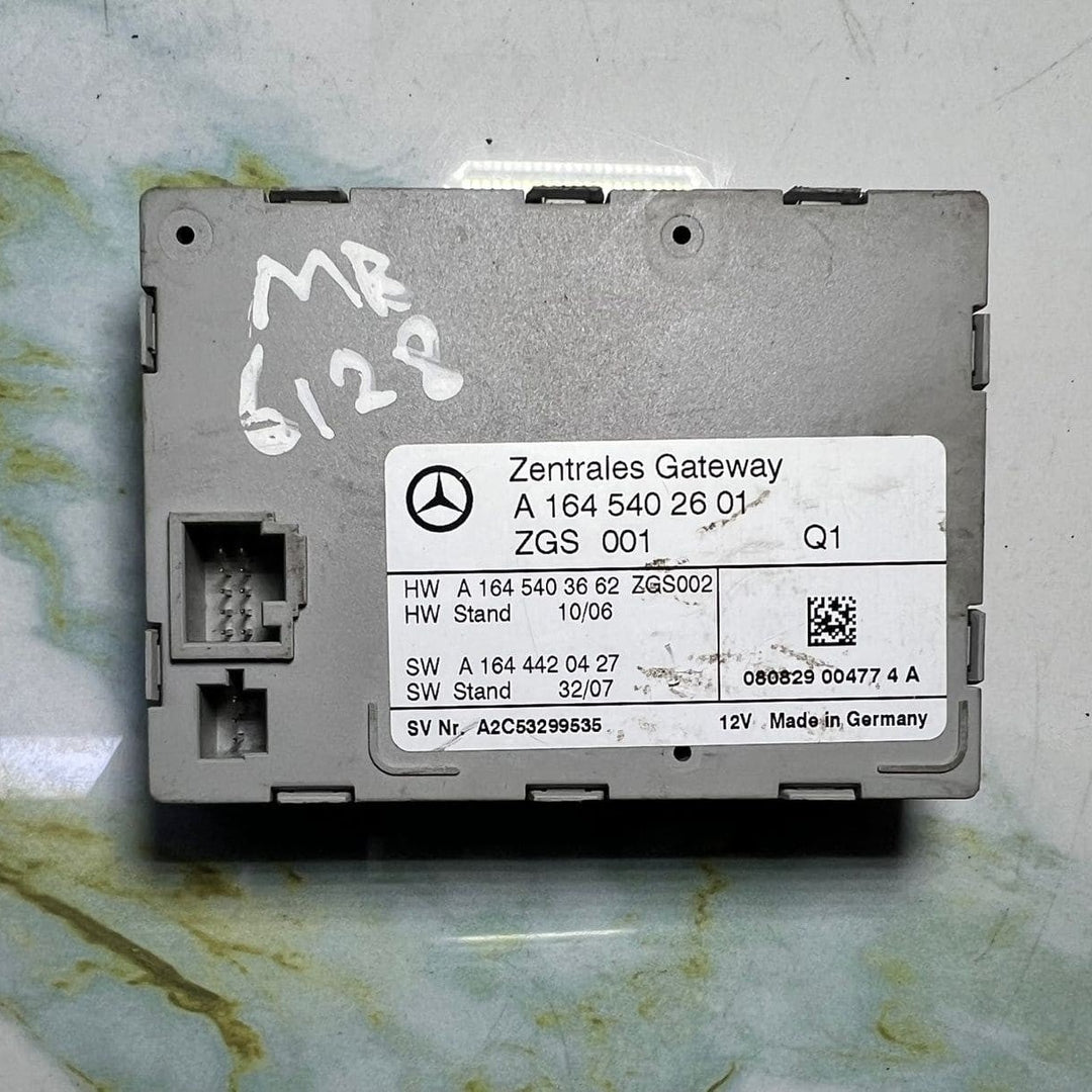2010-2013 Mercedes-Benz GL350 Central Gateway Control Module A1645402601 W164