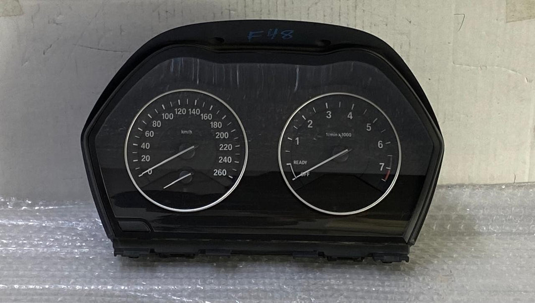 OEM BMW 2 F45 2017 F48 PETROL SPEEDOMETER INSTRUMENT PANEL CLUSTER 6843089 HUD