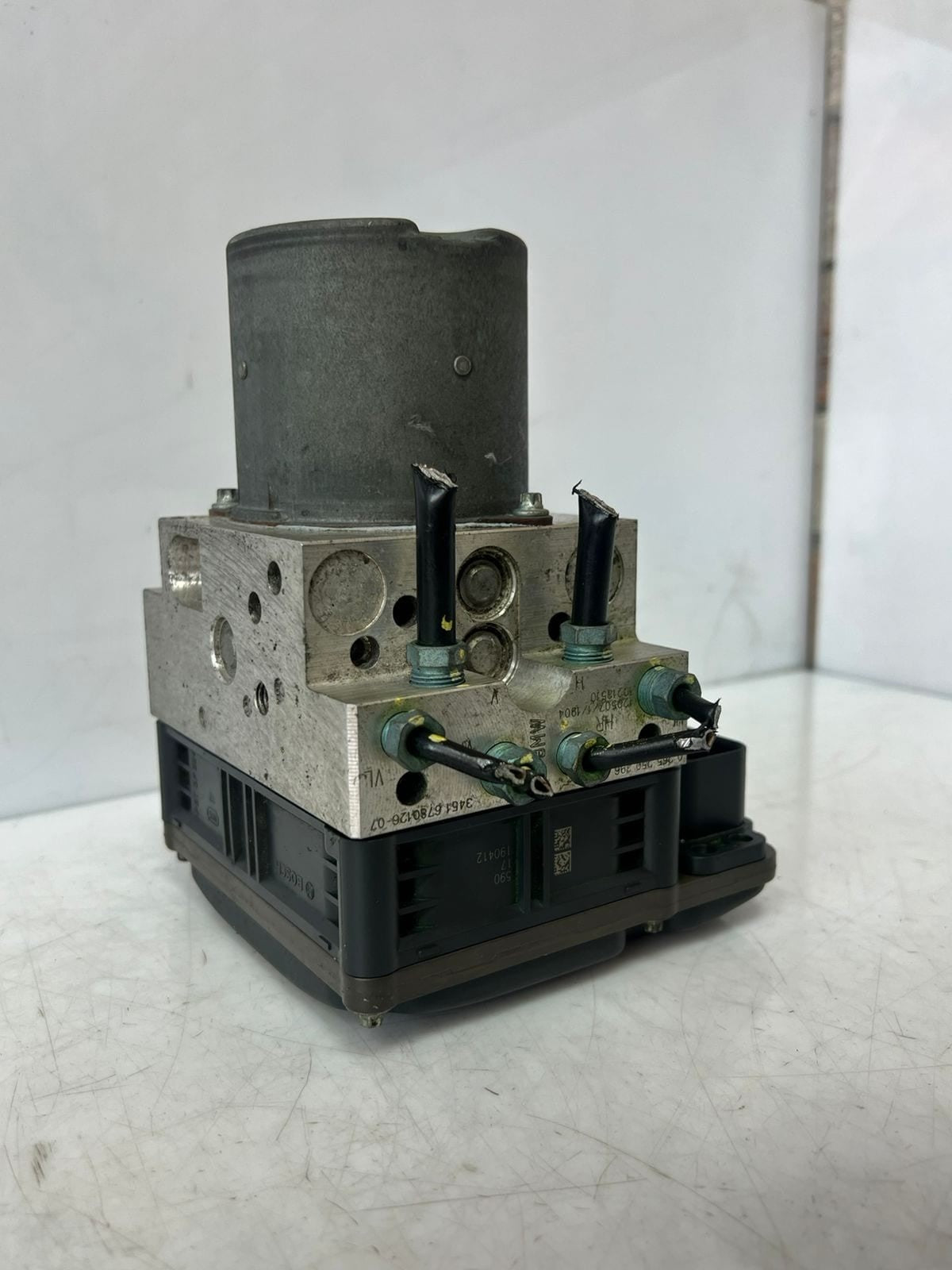2007-2014 BMW X5 E70 X6 E71 Abs Dsc Hydraulic Pump Control Module 6854702 OEM