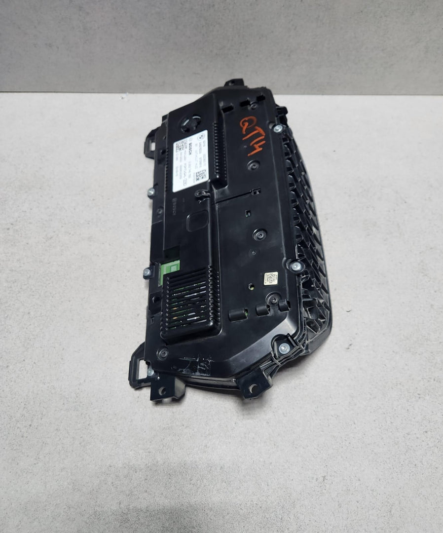 2019-2024 BMW 118i Instrument Cluster Speedometer 8709816 1 and 2Series F40 