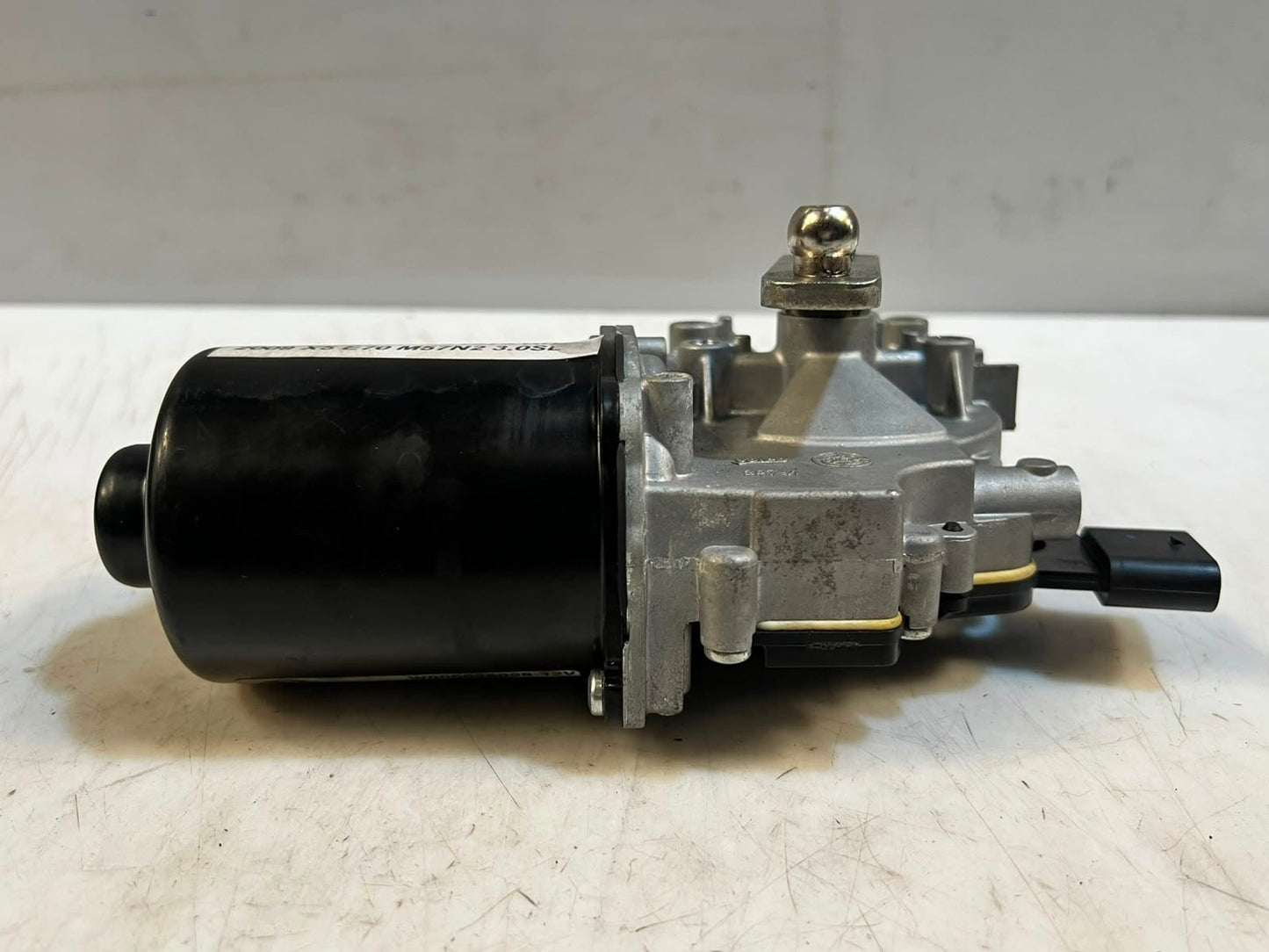 2017 BMW M4 F30 F20 F21 F31 Front Wiper Motor & Linkage 7267504 OEM