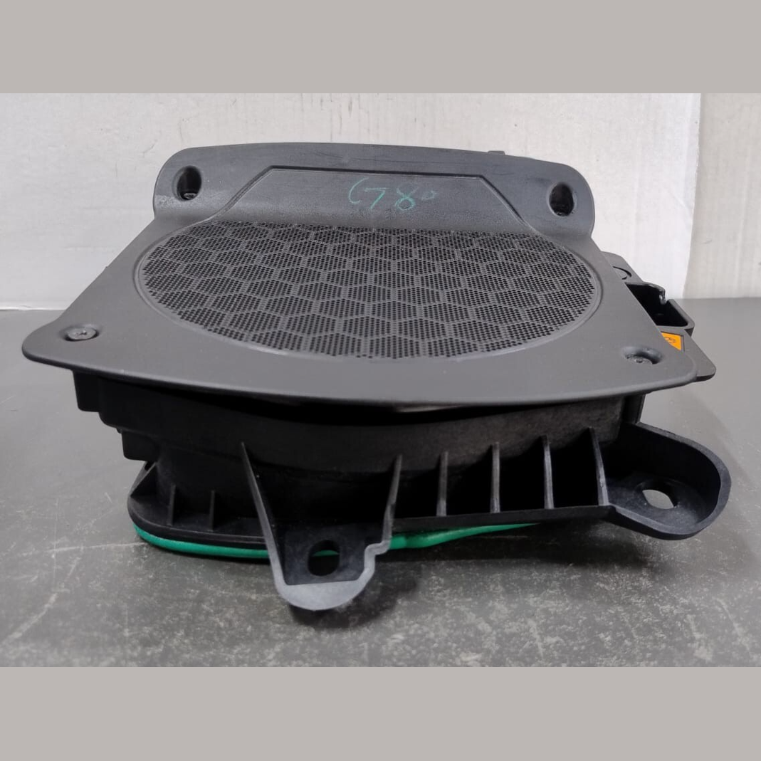 OEM BMW M3 M4 G80 G82 G83 Right Side Central Bass Subwoofer 2622490 2021 - 2023