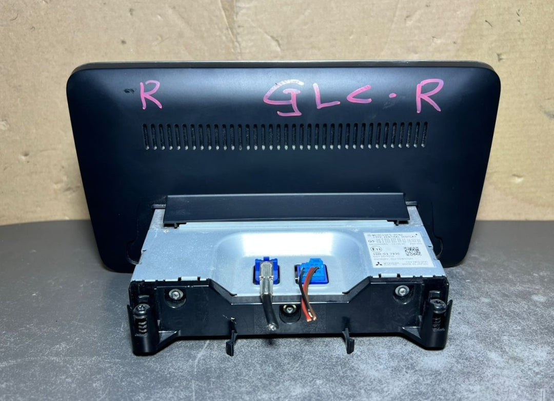 14-18 Mercedes-Benz W205 GLC Navigation Display Screen Monitor A205 9002211