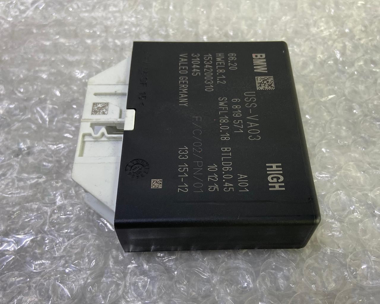 OEM BMW G11 G12 Park Assistant Control Module 6819571