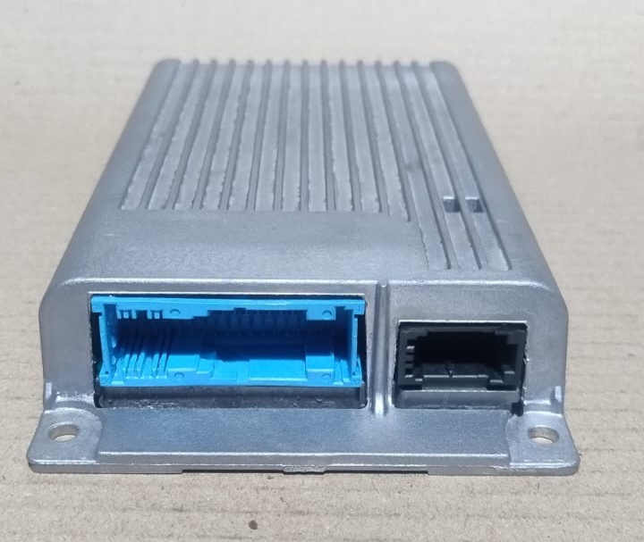 BMW  OEM 750I ULF HIGH BLUETOOTH COMMUNICATION CONTROL MODULE-9224674