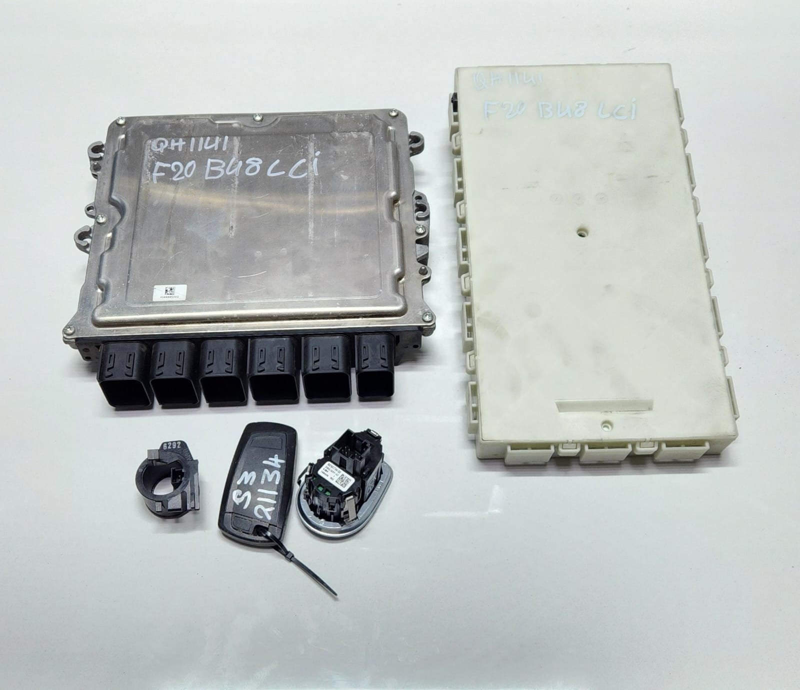 2017-2020 BMW 120i Engine Control Unit ECU 8692971 220i 230i 320i 330i 420i OEM