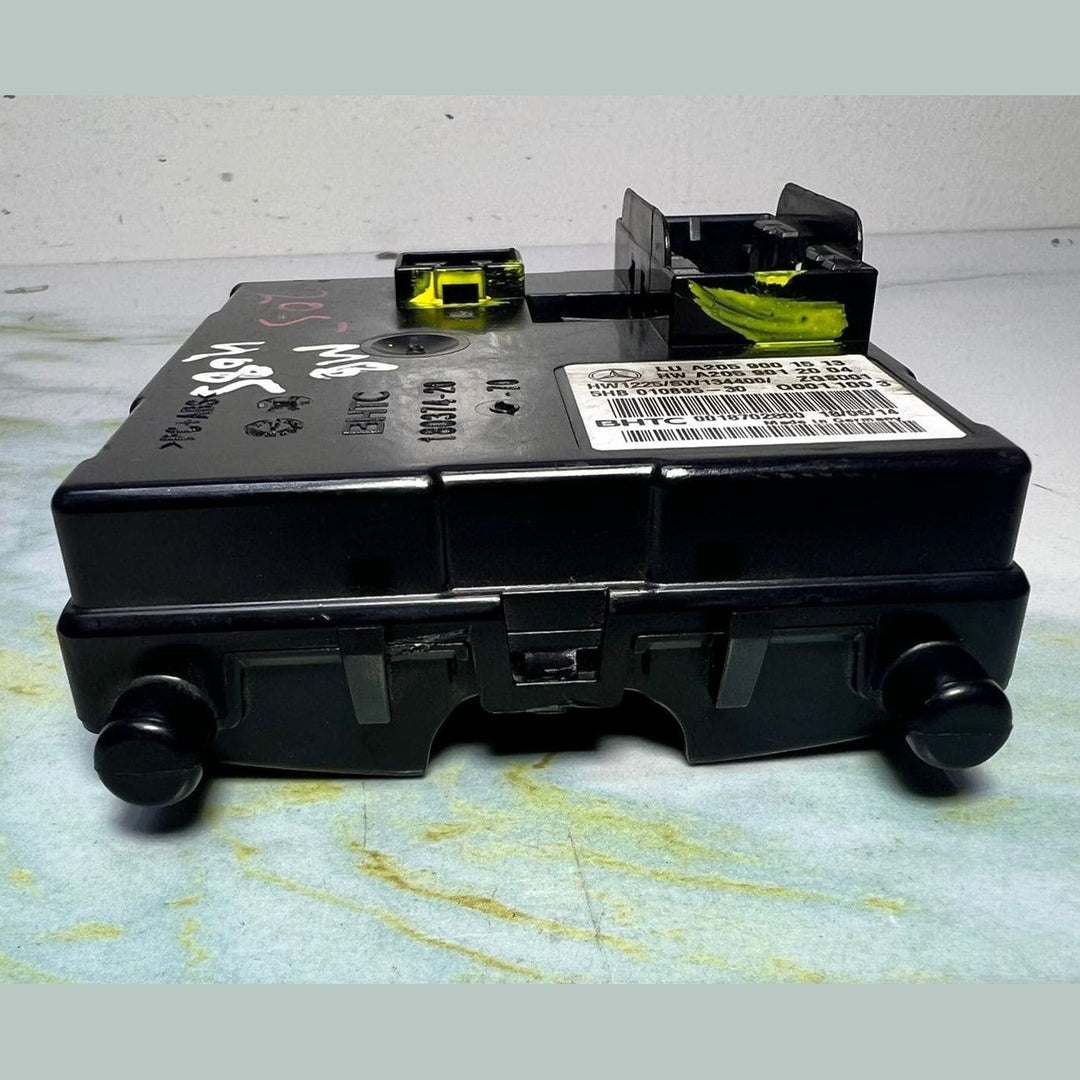 Mercedes Air Conditioning Control Unit A2059001513 C-Class W205