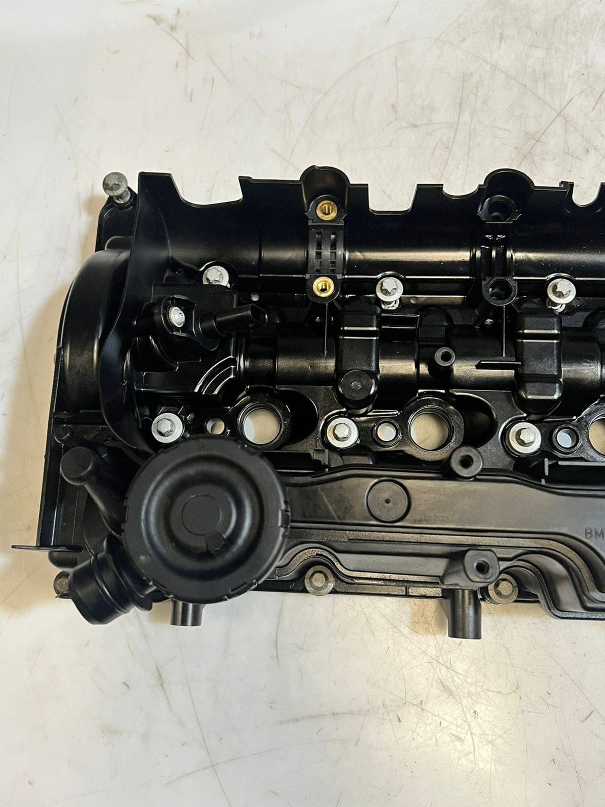 2011-2016 Mini Cooper R55-R59 Countryman R60 R61 N47 Cylinder Head Cover 8589943