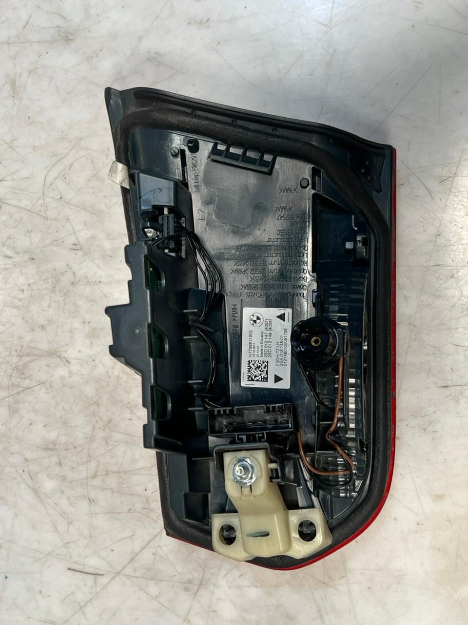 BMW 3 Series F31 F30 F35 F80 M3 LCI Rear Inner Left Side Taillight 7369119 OEM