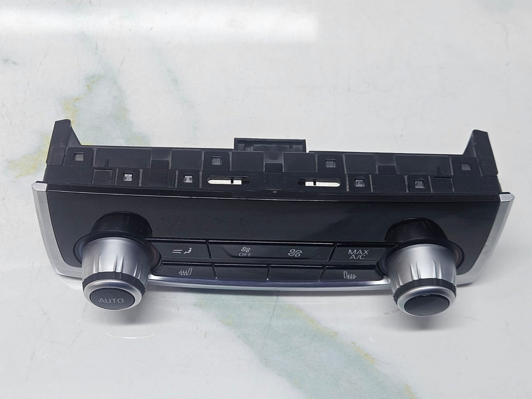 2016-2020 BMW 740i 7 Series G11 G12 Rear Climate Control Panel 6999385 OEM