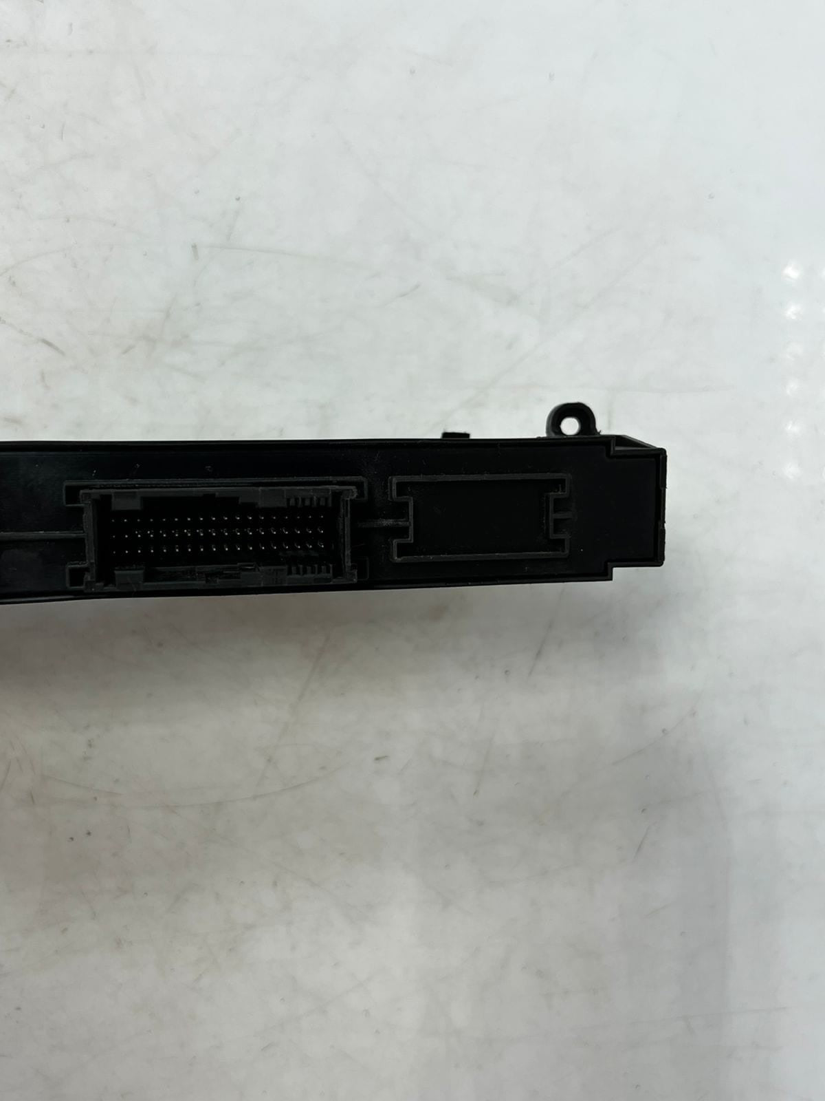 BMW 3 Series E90 E91 and X1 E84 Body Control Module BCM 9264573 OEM
