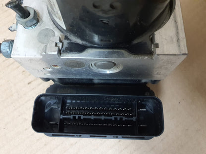 BMW 1 Series F20 F21 3 Series F30 F31 F32 320i ABS Pump and Control Unit 6857323