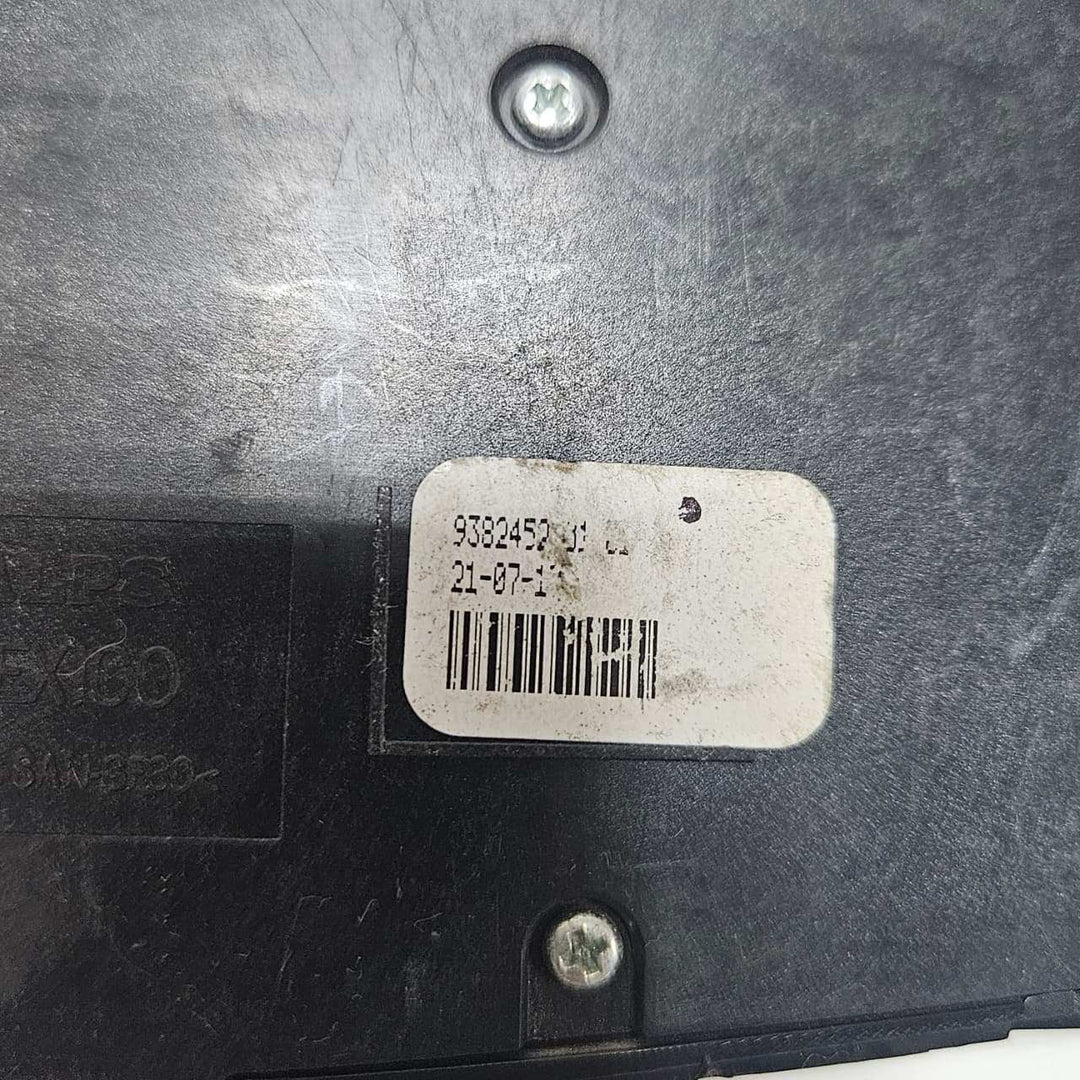 OEM BMW 4 Series F32 F33 F36 F82 Front Right Seat Adjustment Switch 9382452