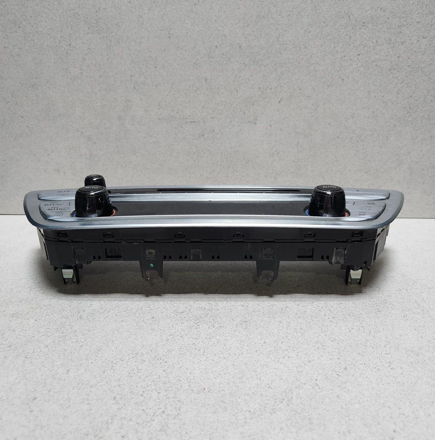 2016-2019 BMW 740i Climate Control Unit 6822777 G11 G12 740i 750xi