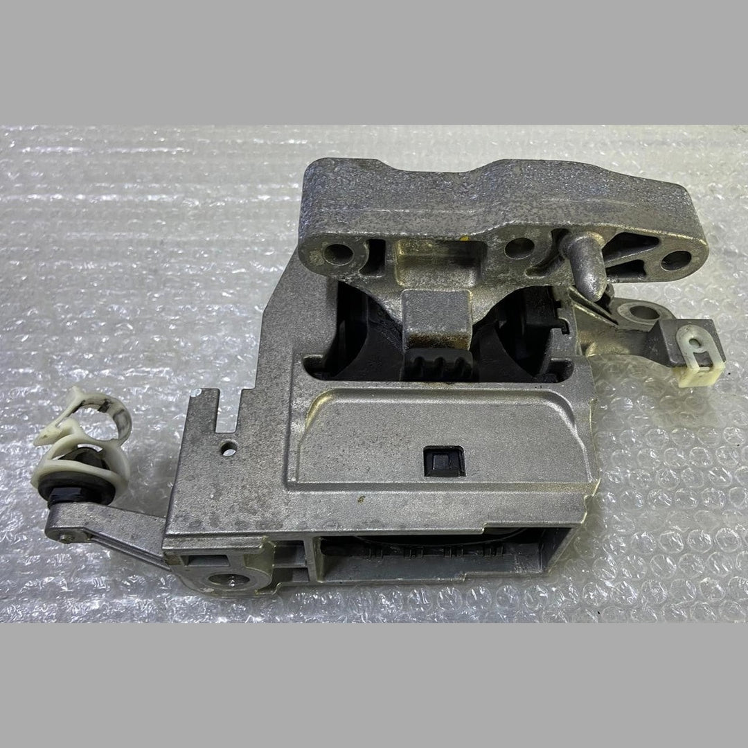 OEM BMW 2 Gran Coupe F44 Right Side Engine Mount 8835572