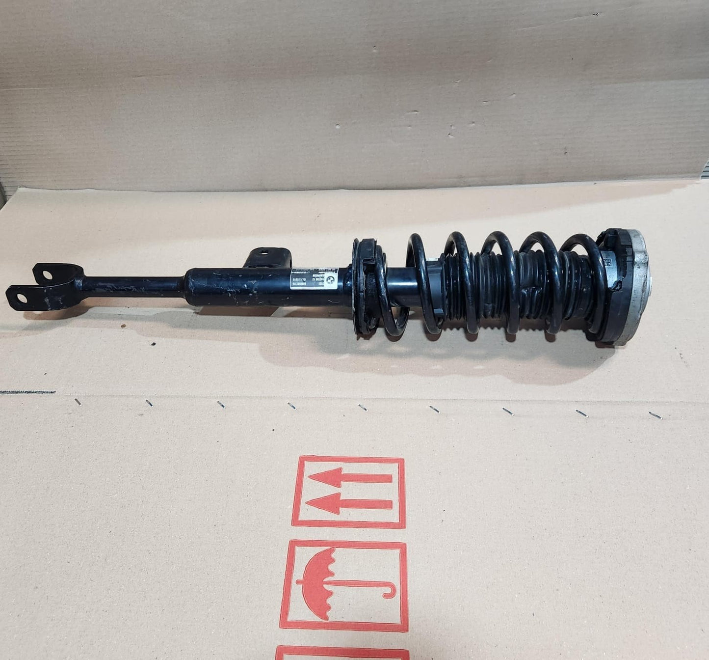 2017-2023 BMW 530i Front Shock Absorber 6866592 5 Series G30 530i and 540i 