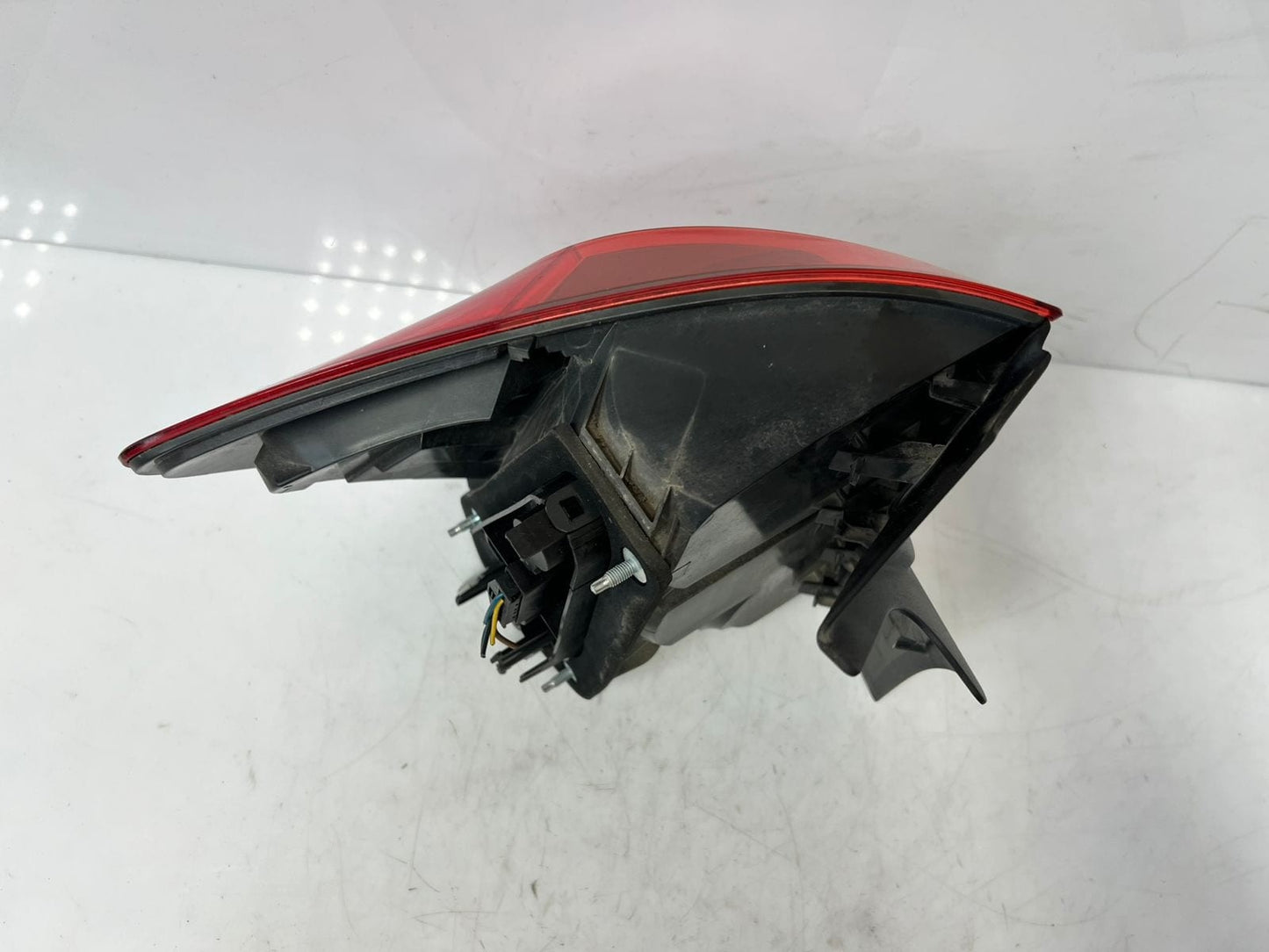 2010-2015 BMW X1 E84 Rear Right SIDE Tail Light 2990110 OEM