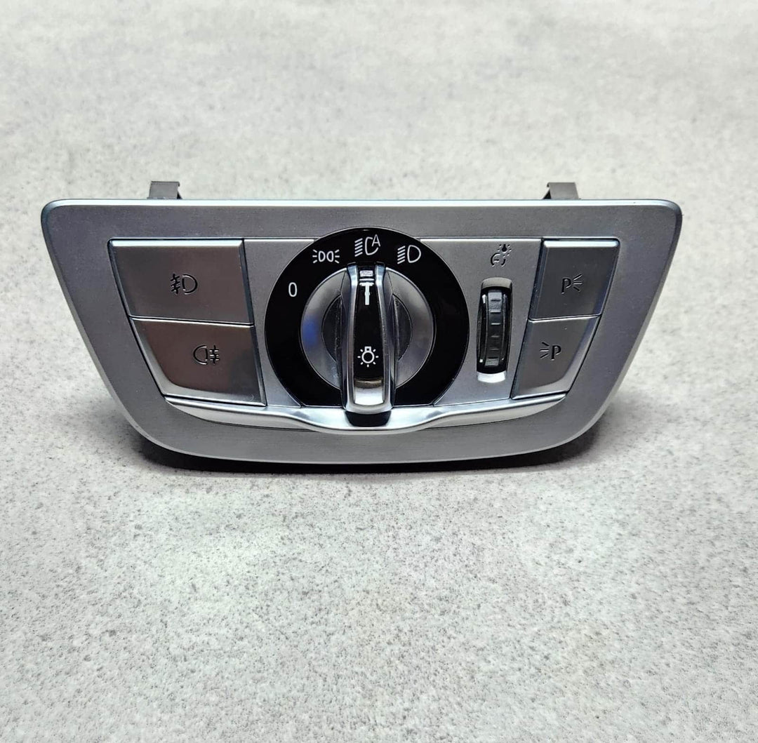 BMW 7 Headlight Control Switch Front Chrome 9493726 7 Series G11 G12 