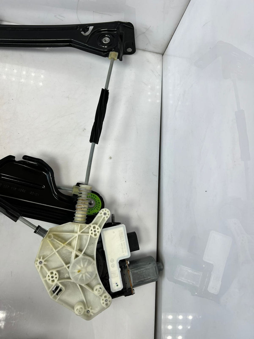BMW 8 Series G16 F93 Rear Left Window Regulator 9449893 OEM