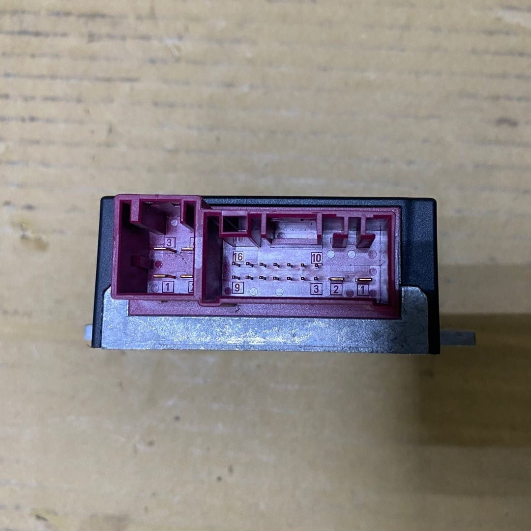 2014-2015 BMW 328d Fuel Pump Control Module 7301554 328i, 335i, 328d, and 640i G