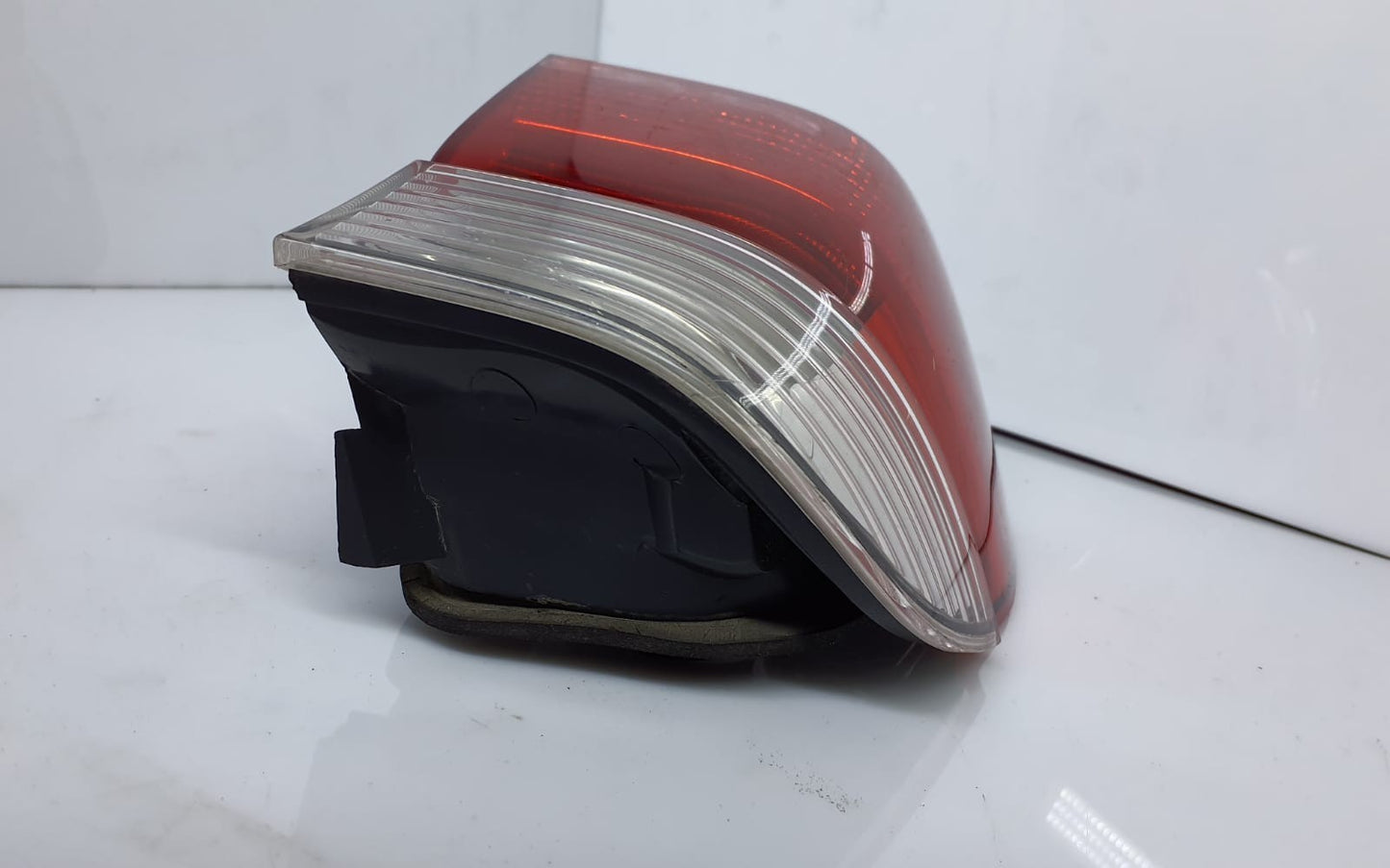 2496339 Tailgate rear/tail lights Fits for BMW 5 E39 LCI