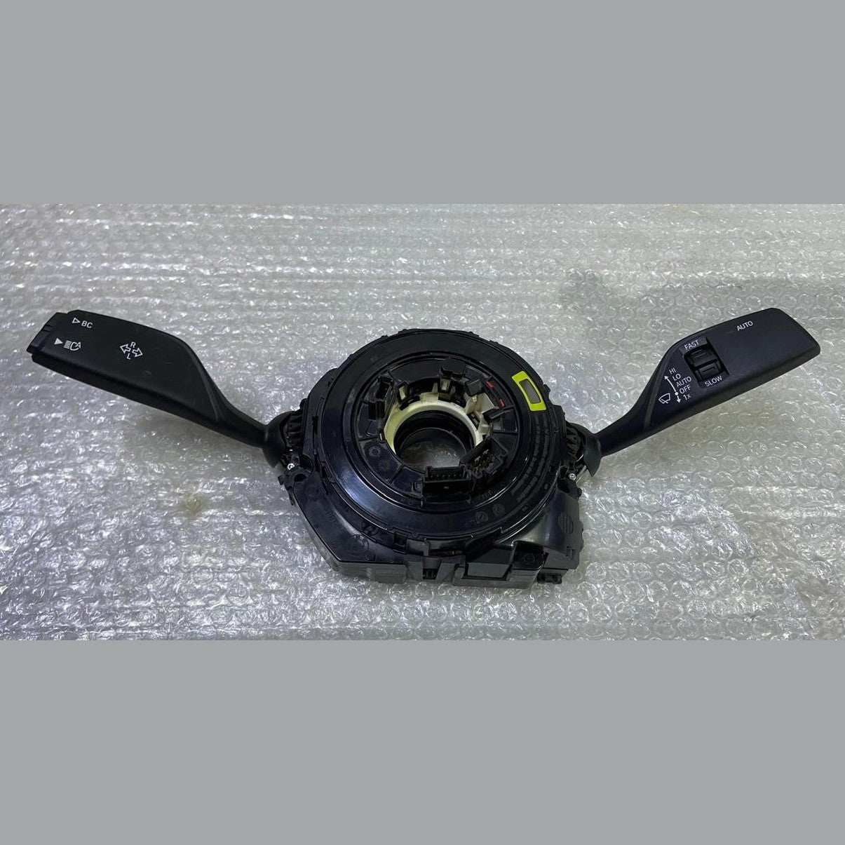 OEM 2022 - 24 BMW 430i G26 STEERING COLUMN MULTIFUNCTION CONTROL SWITCH 5A32043