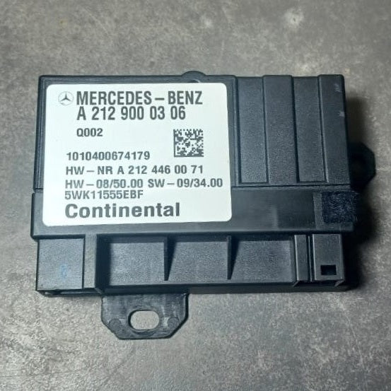 10-15 MERCEDES-BENZ W212 W207 E-CLASS FUEL PUMP CONTROL MODULE A212 9000306 OEM
