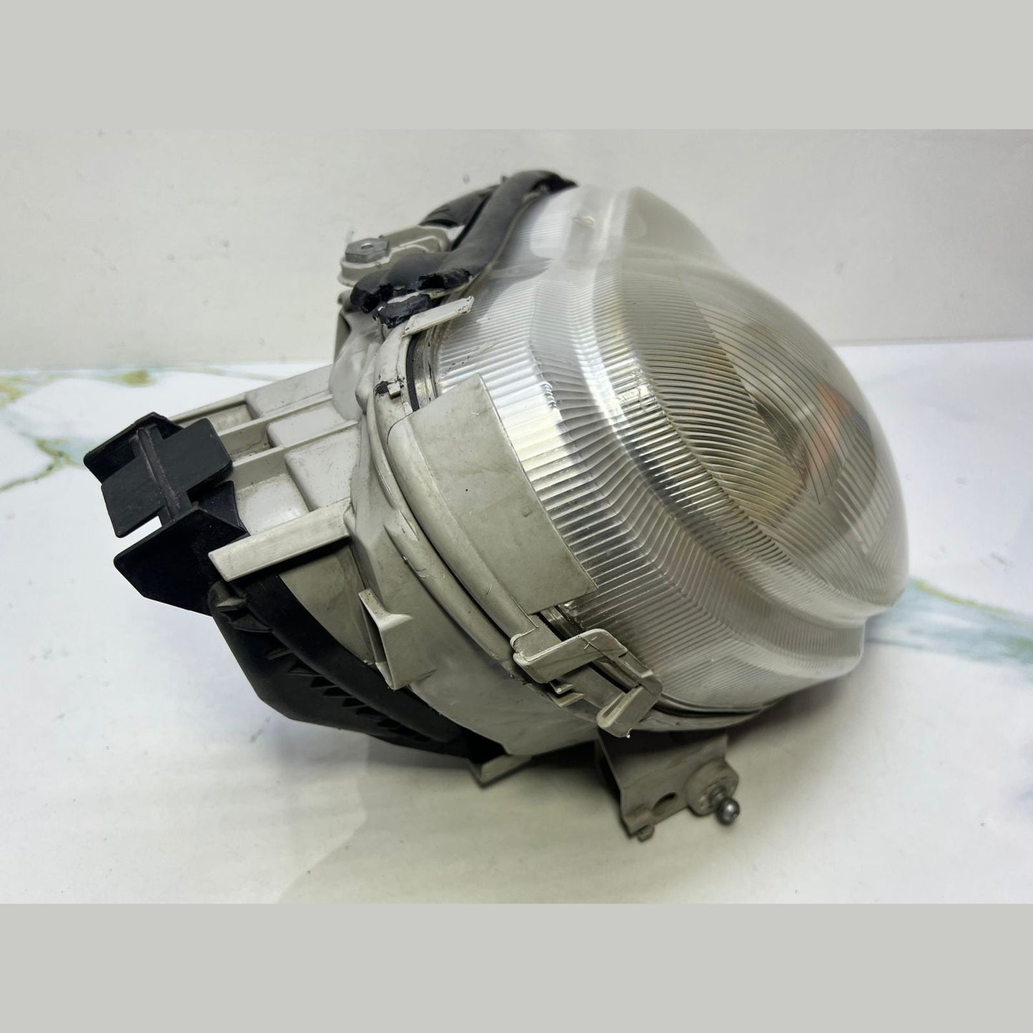 2000-02 Mercedes W220 S-Class Front Right Side Head light Headlamp A220 8200661