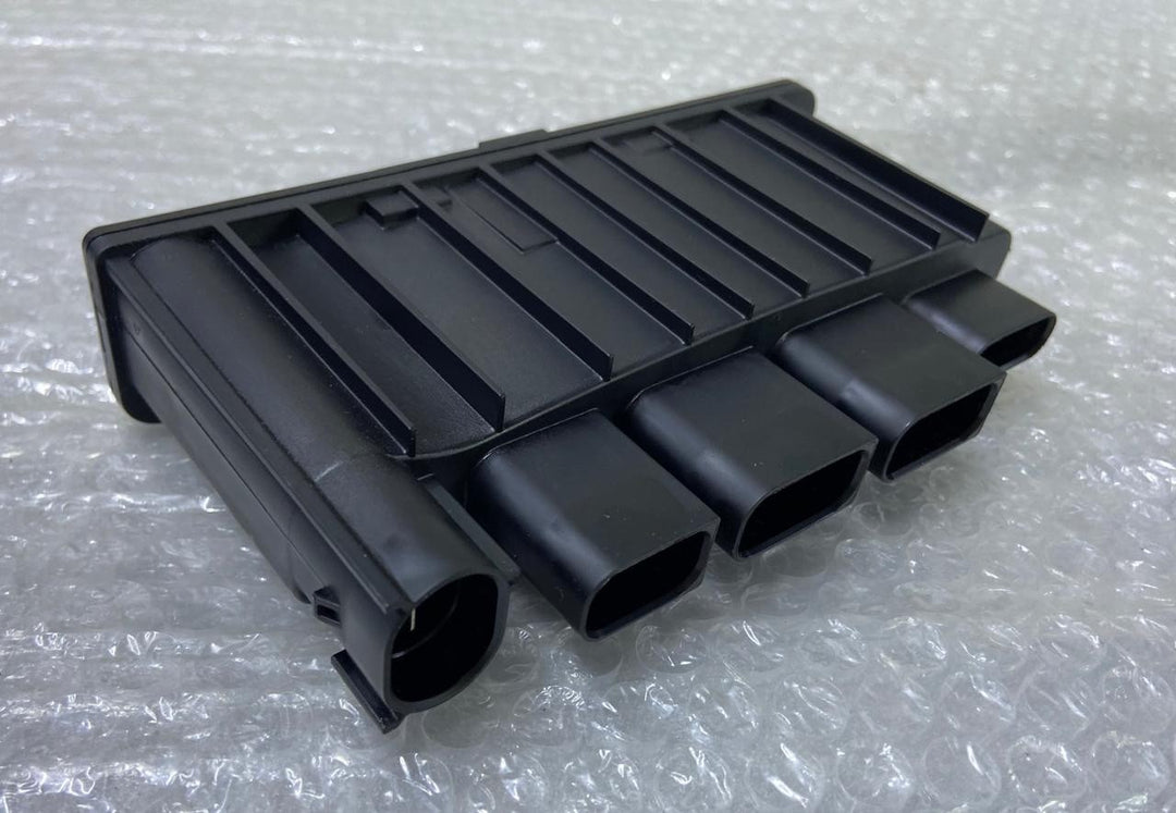 OEM BMW X2 F39 F44 B38 INTEGRATED POWER SUPPLY COMPUTER CONTROL UNIT 8661071