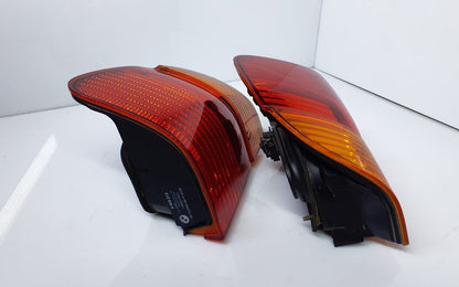 BMW E39 5 Series Touring Outer Rear Left Right Tail Light Orange 6900214 6900213