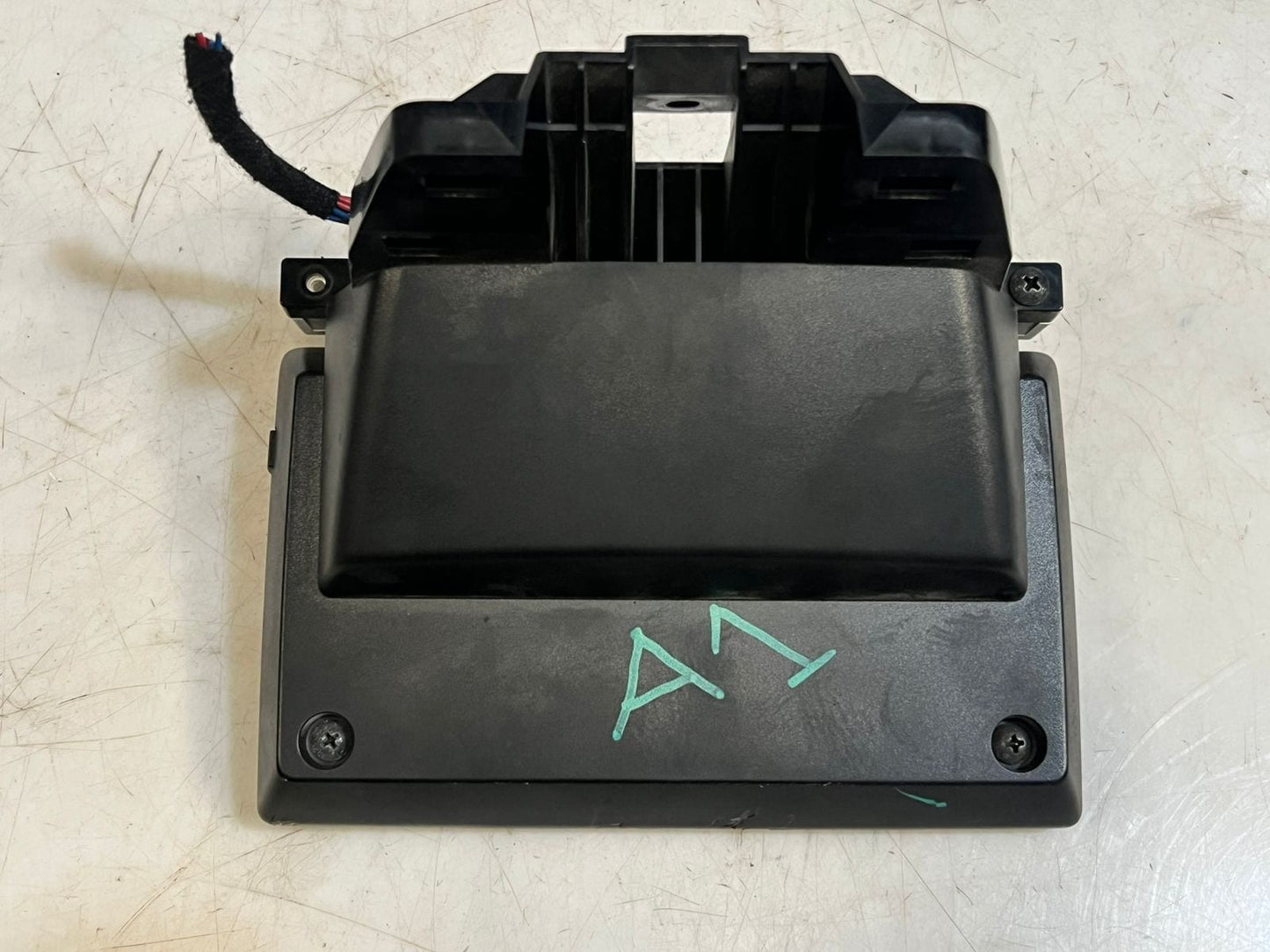 2014-2021 BMW i3 101 S ELECTRIC Instrument Cluster SPEEDOMETER 5A08590 9262446