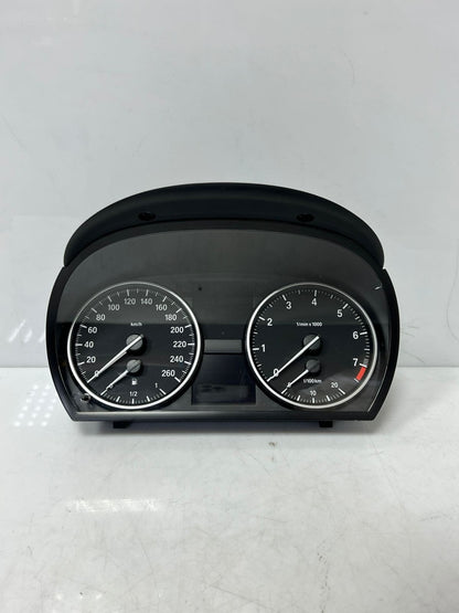 2005-2012 BMW 320i 3 Series E90 N43-B20A Instrument Cluster 4032240 OEM