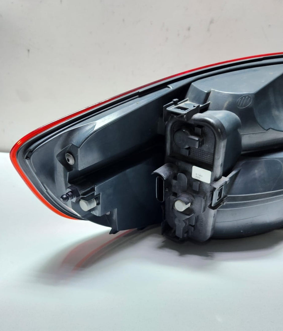 BMW 3 Gran Turismo Tail Light Rear Right 7286038 3 Series and F34 GT OEM