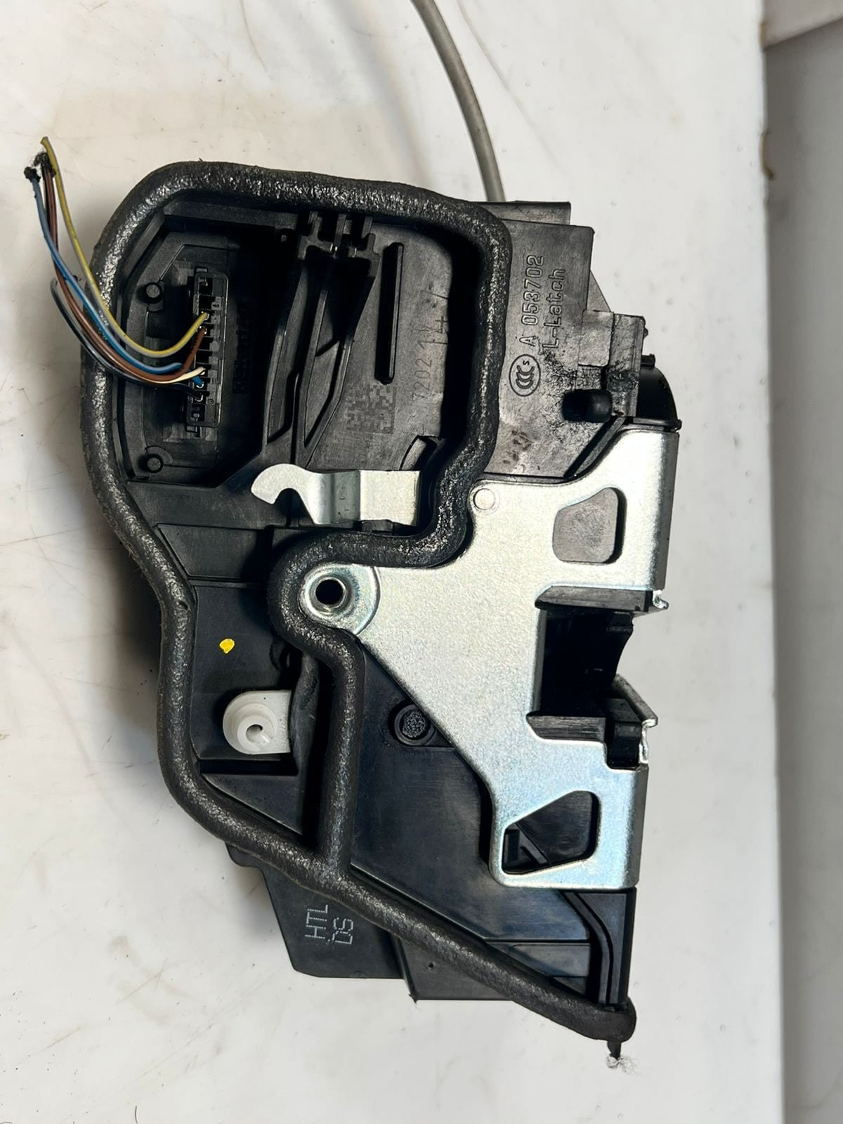 2016-2018 BMW F10 X5M E70 and F30 330e LEFT REAR Door Lock Actuator 7202147