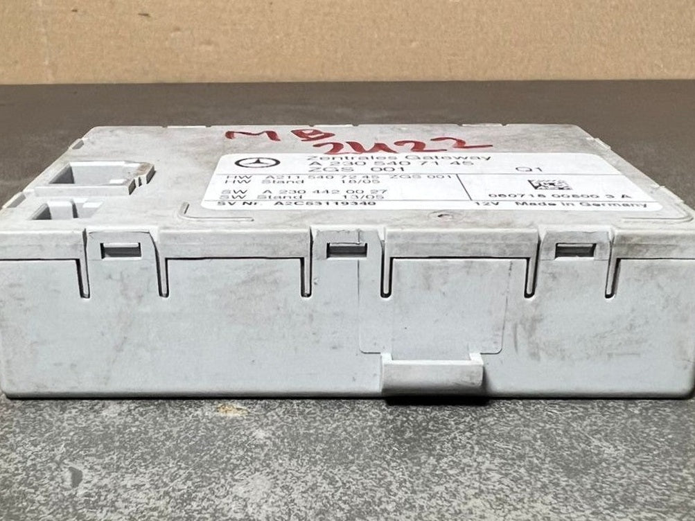 2001-2007 Mercedes-Benz W230 SL Central Gateway Control Module A230 5407145 OEM