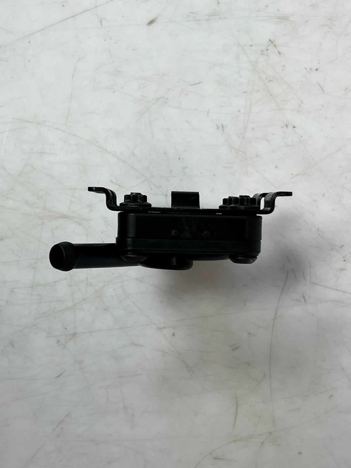 BMW E60, E90, E91, E92, E53 Exhaust Gas Pressure Sensor 7789219 OEM