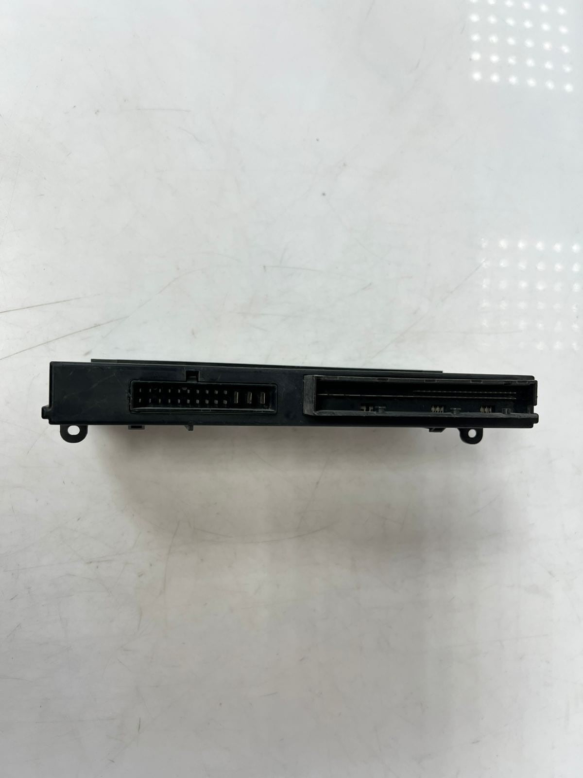2011-2017 BMW X3 F25 Body Control Module JUNCTION BOX III V9 9247386 OEM