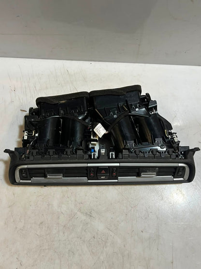 BMW 7 Series F01 F02 F03 F04 750i Center Dash Air Vent 9115859 OEM RHD