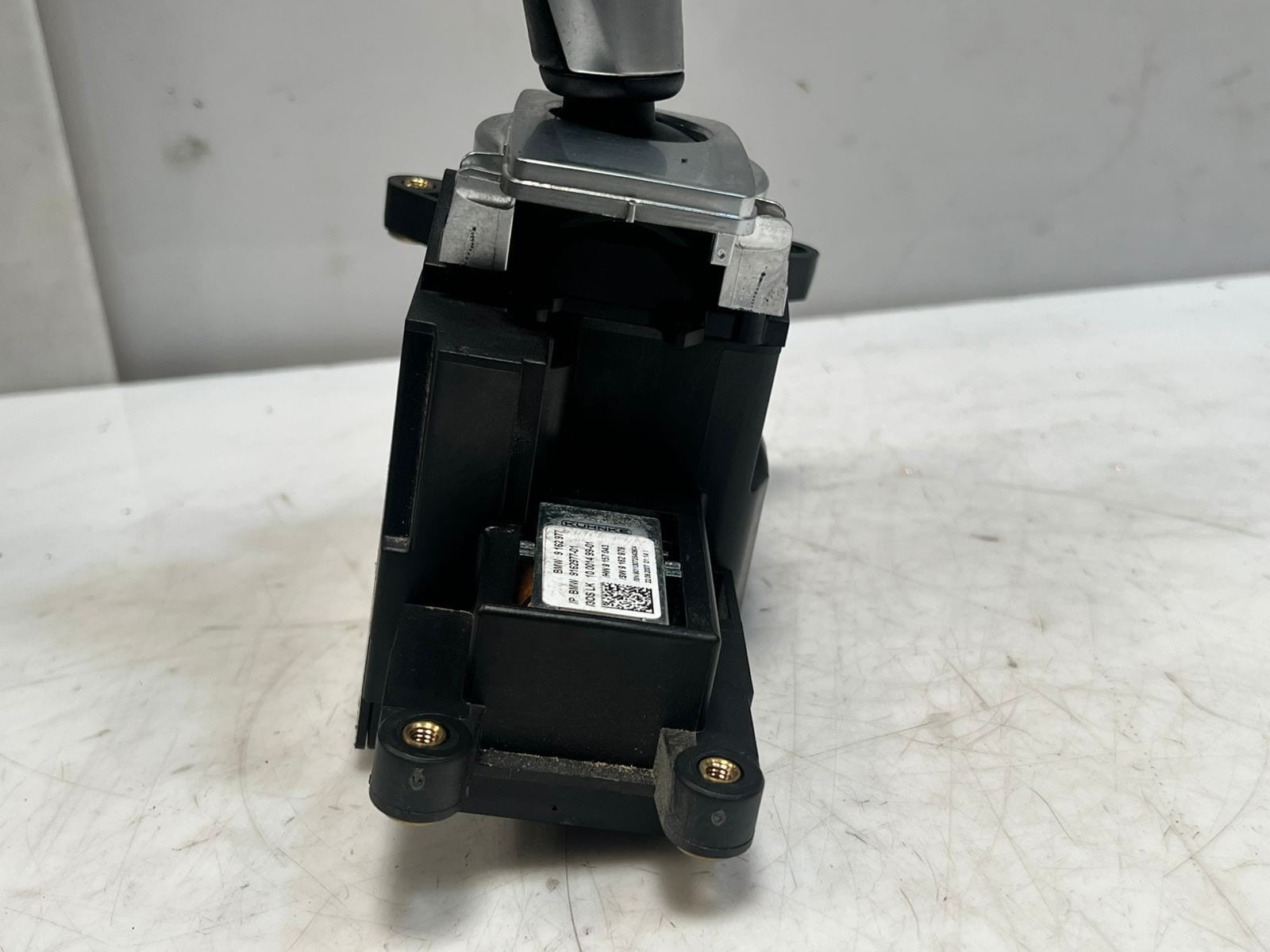 2007 BMW X5 E70 and X6 E71 Automatic Gear Shift Selector Switch 9162977 OEM RHD