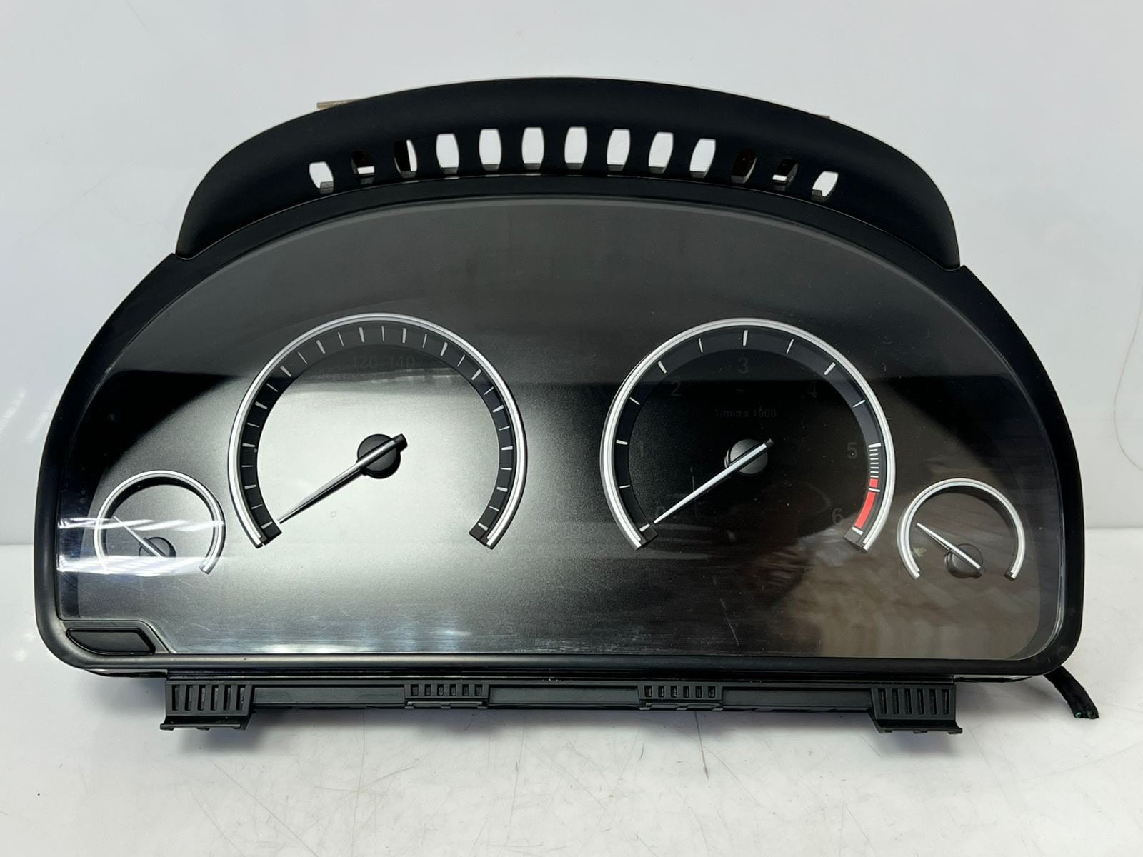 2016 BMW X5 F15 and X6 F16 Instrument Cluster Speedometer 9342820 OEM