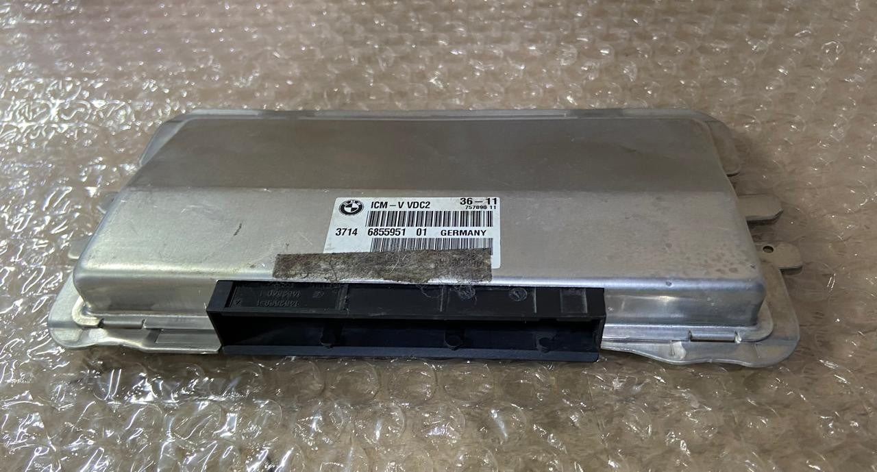 OEM BMW 5 SERIES F10 F11 2012 DRIVING ACTIVE SUSPENSION CONTROL MODULE 6855951