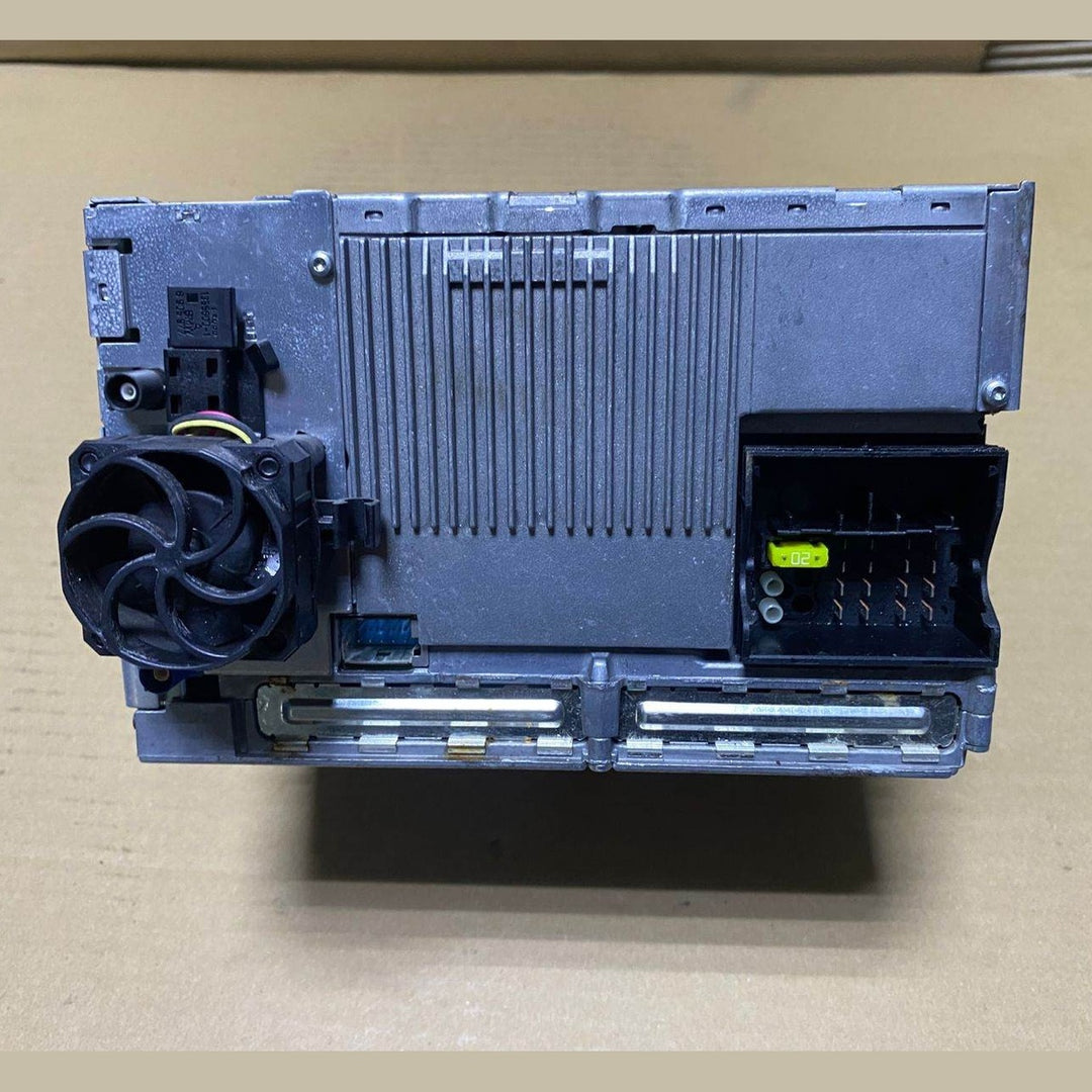 2006-2013 BMW X5 Navigation Radio Head Unit 9185542 X5 E70 and X6 E71
