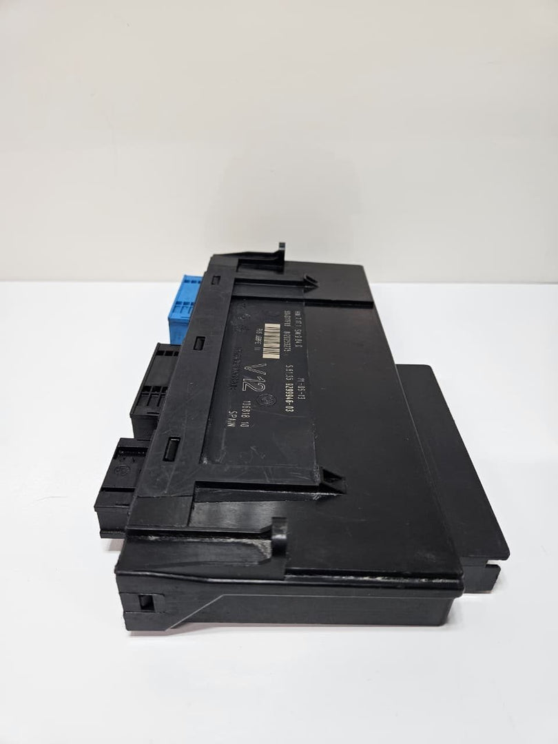 2011-2016 BMW 528i Body Control Module 9299946