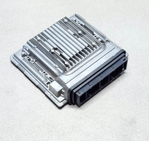 2011-2013 BMW 750Li 4.4 N63 Engine Control Unit 7600090 7 Series and 3 Series