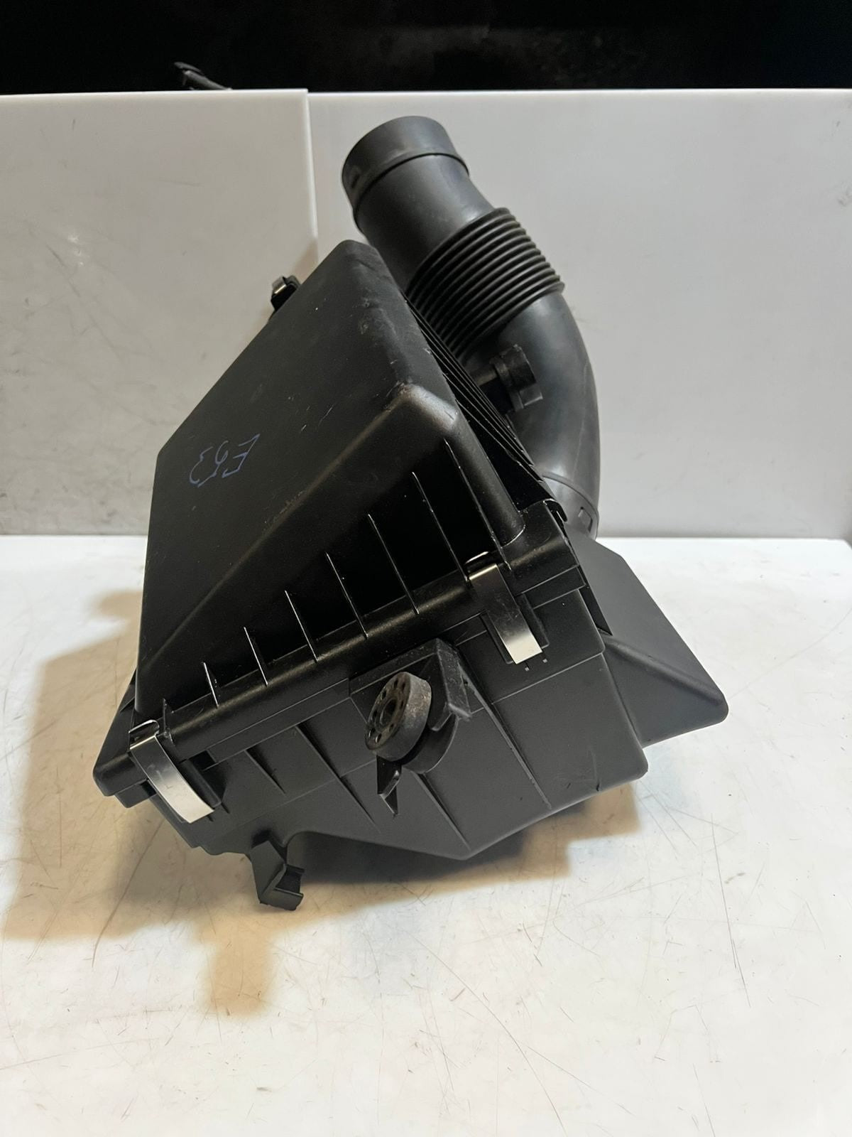 2000-2006 BMW X5 E53 4.4i PETROL 235KW Air Cleaner Filter Box 1437112 OEM