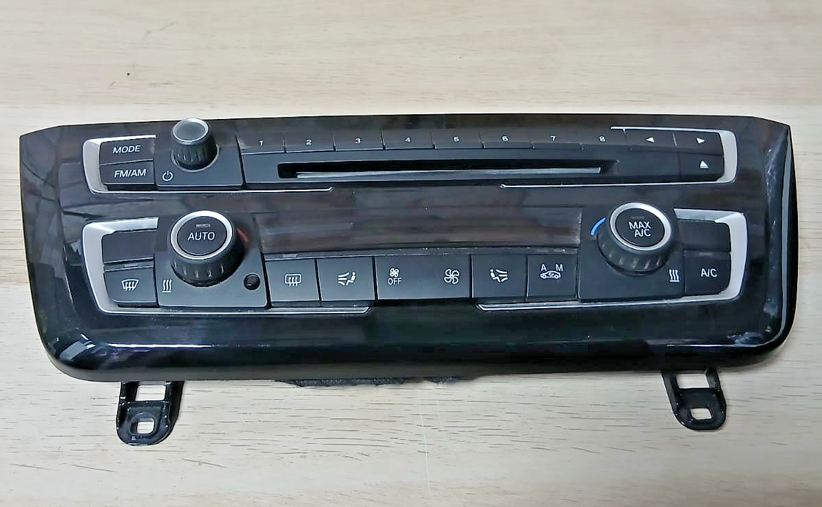 BMW OEM F30 F32 F22 Climate AC Audio CD Control Panel Switch 6832881