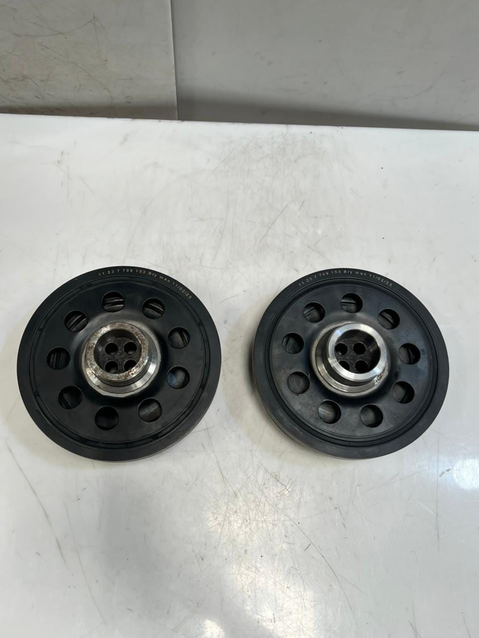 BMW N47D20A Crankshaft Pulley With Vibration Damper 7799153 OEM