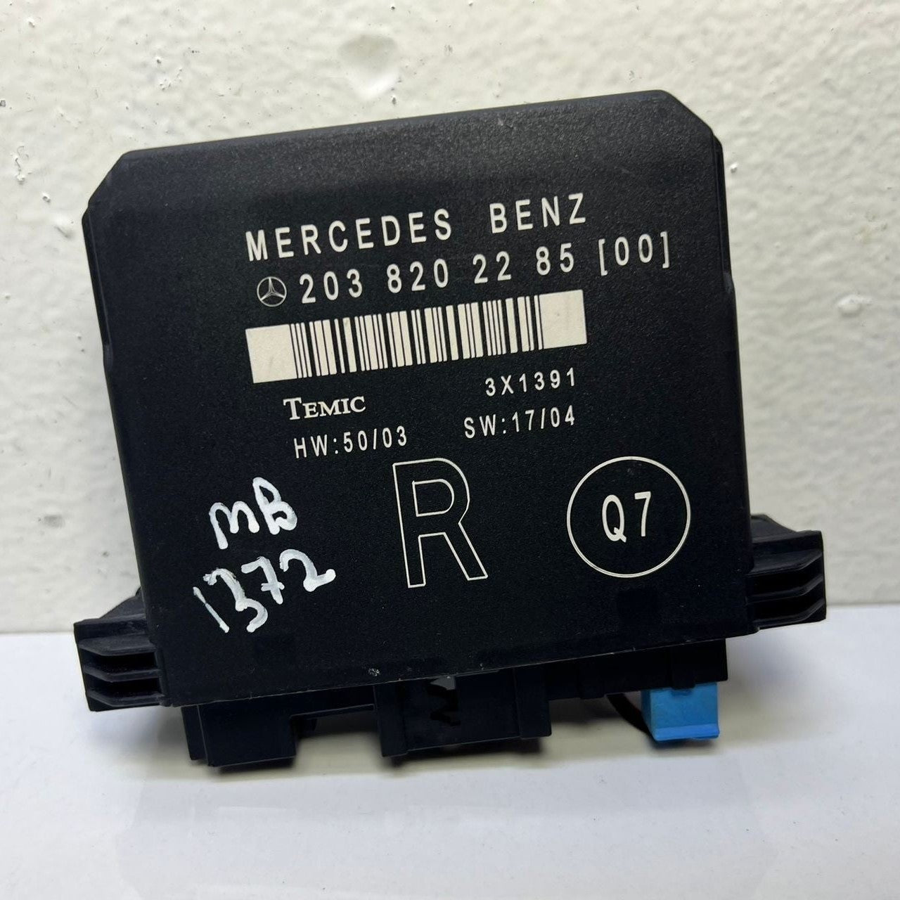 2002-2007 Mercedes-Benz C230 Door Control Unit 203 8202285 C-Class W203