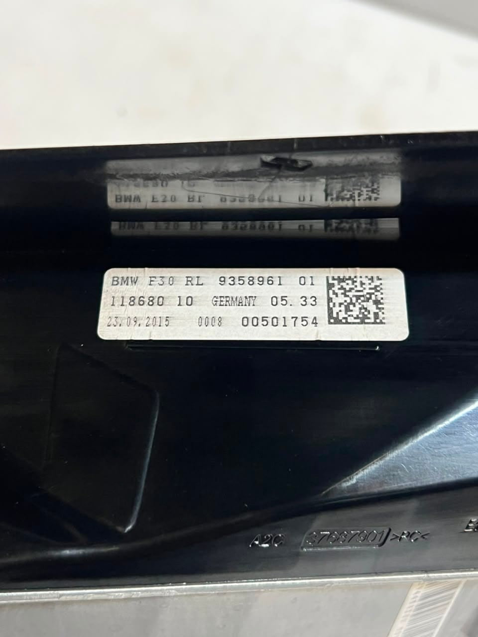 2012-2019 BMW 3 Series F30, F31, and F80 Head Up Display Unit 9358961 OEM