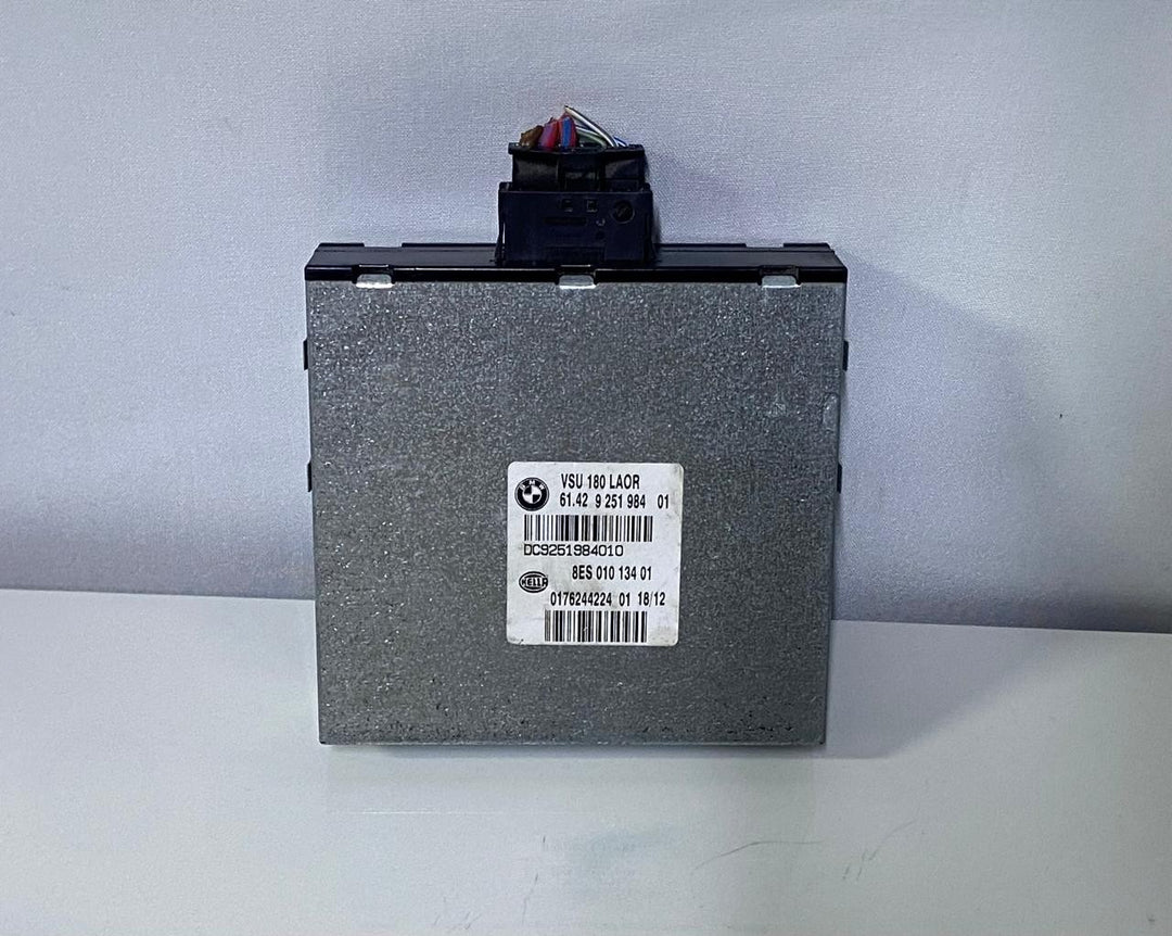 OEM BMW F25 F10 F30 F13 F06 F12 Voltage Converter Module 9251984 VSU 180 LAOR
